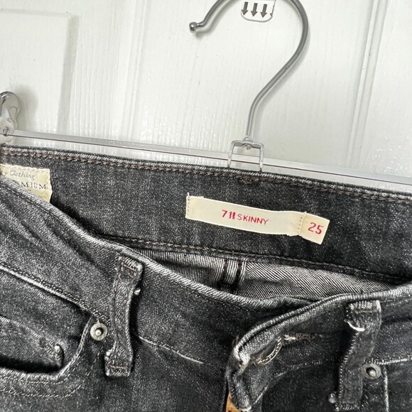 Levi's Premium 711 Skinny Black Stone Wash Denim Women's Jeans Sz. 25 - Picture 4 of 12